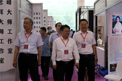 传承与创新·看“蝶变”的山东工美 2020第十二届中国山东工艺美术博览会在泉城济南盛大开启